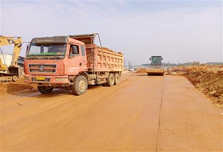 【奮戰(zhàn)80天·沖刺四季度】凝心聚力沖目標(biāo) 快馬加鞭趕進度