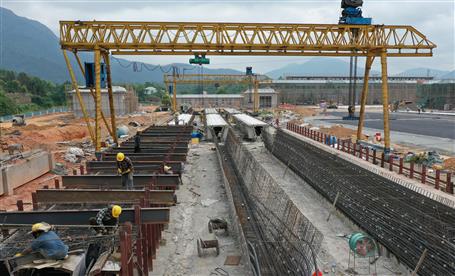 【建設(shè)新“國門”·展鐵軍精神】奮力拼 贏未來