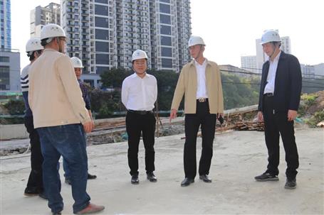 抓安全保質(zhì)量促生產(chǎn) 全力以赴沖刺開(kāi)門(mén)紅