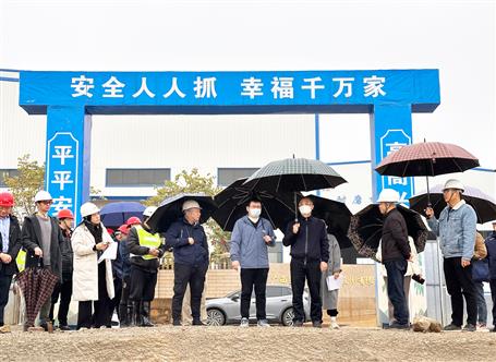 何國烜到冶建公司項目調(diào)研指導